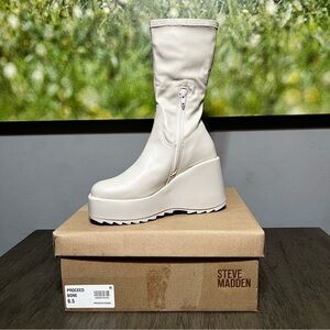 Steve Madden Proceed Ankle Boot
